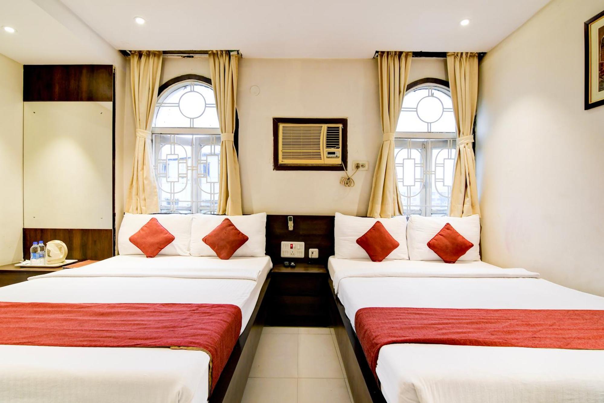 Hotel King'S Crown Kalküta Dış mekan fotoğraf